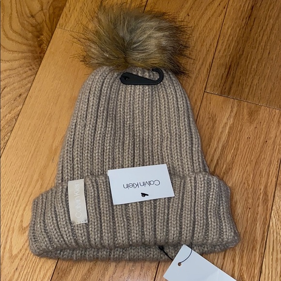 Calvin Klein Accessories - Calvin Klein beanie